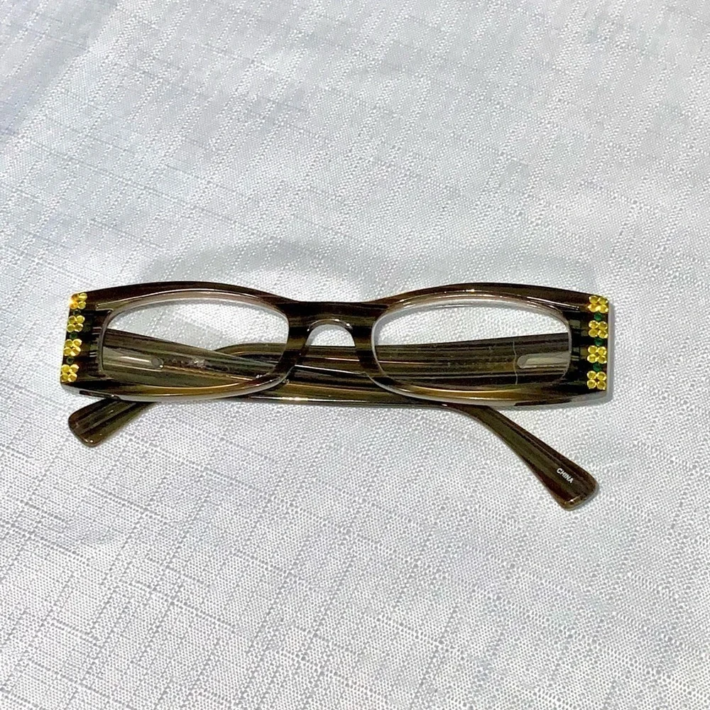 A.J. Morgan Olive Tiger Eye Embellished Reader Glasses 1.25 In Case